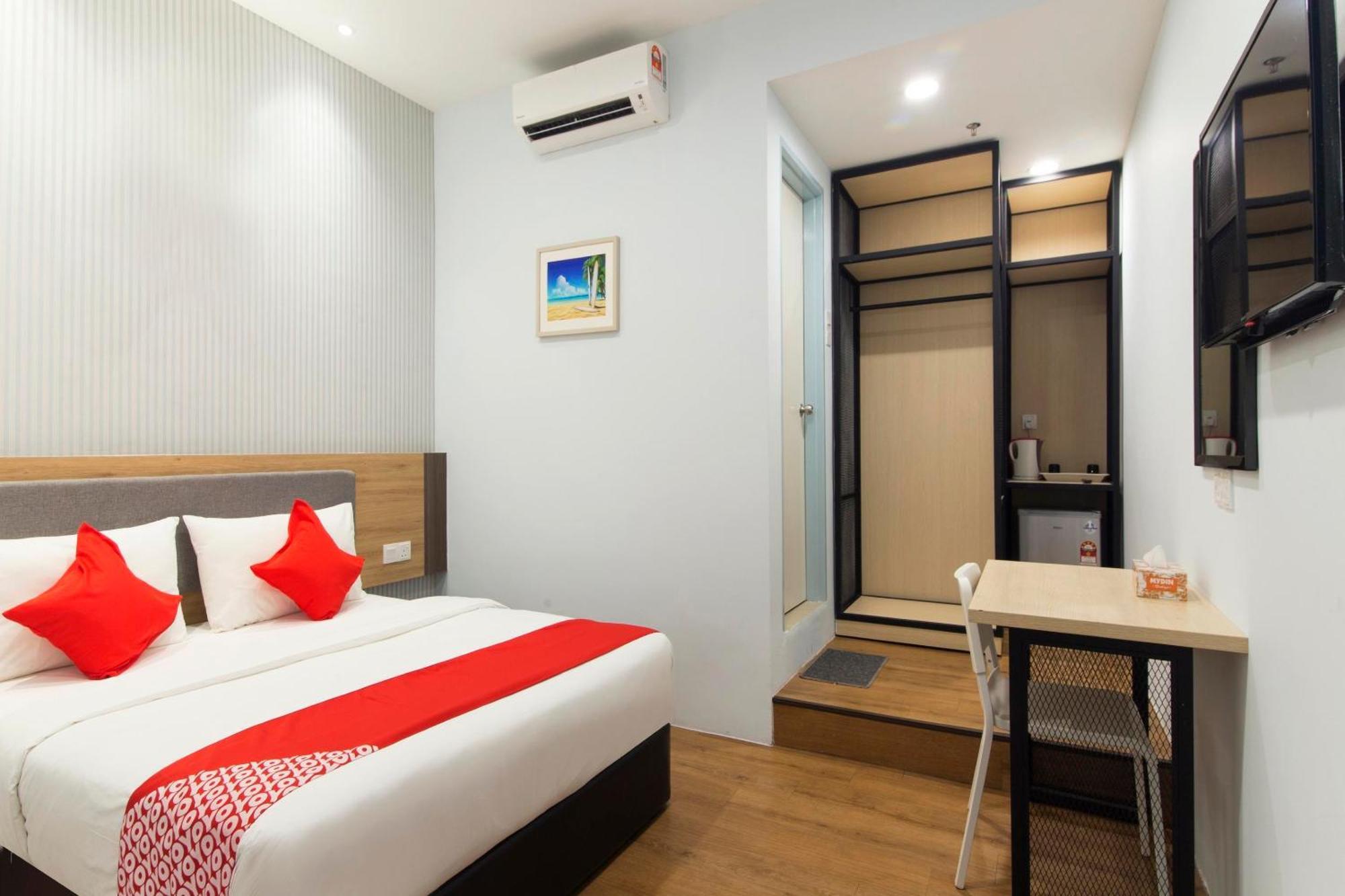 Agape Hotel Selayang Batu-grotten Buitenkant foto