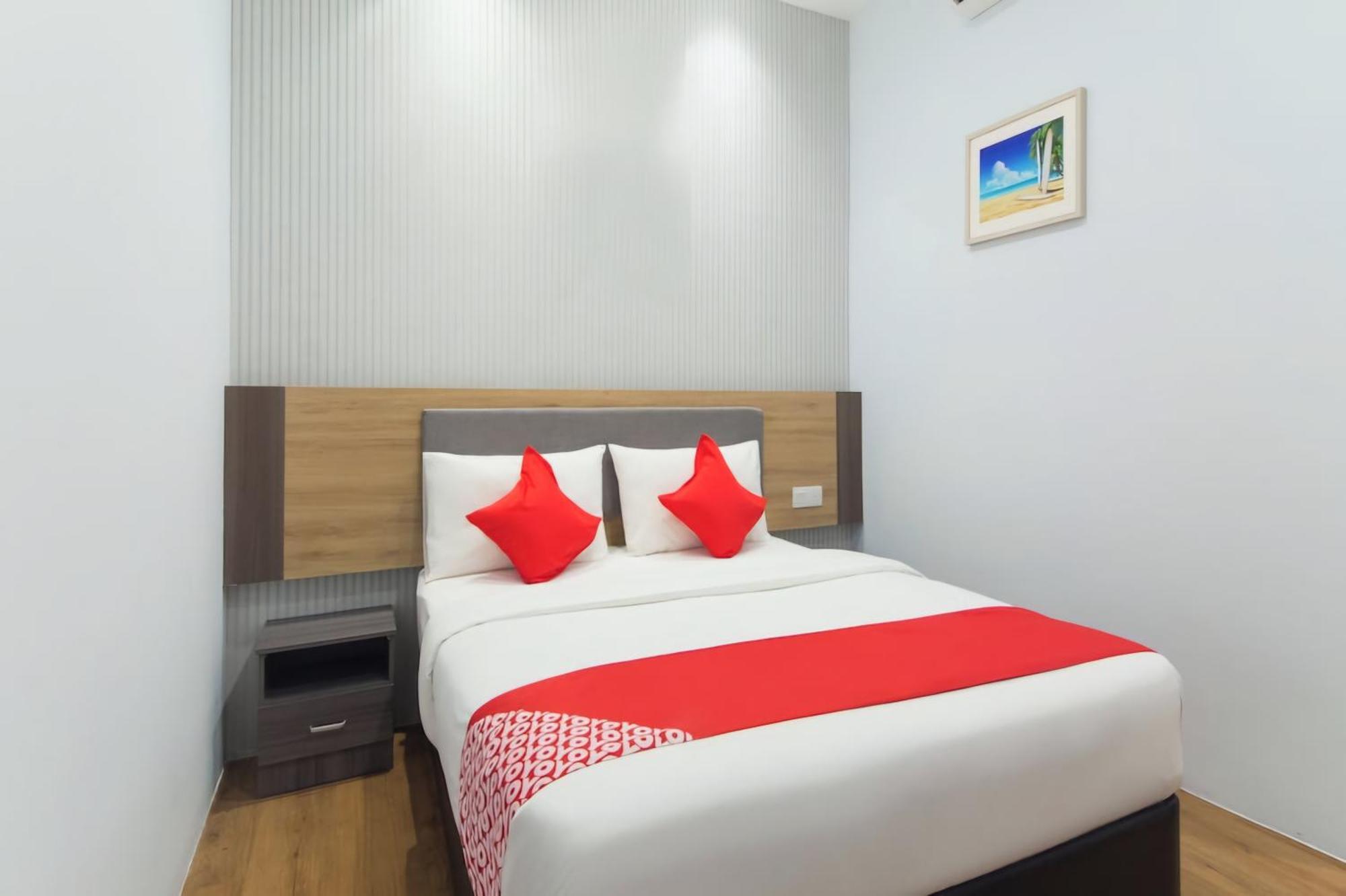 Agape Hotel Selayang Batu-grotten Buitenkant foto