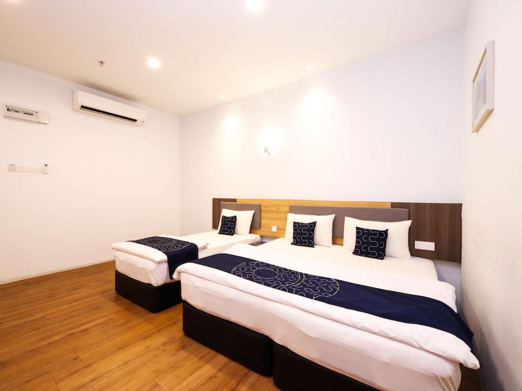Agape Hotel Selayang Batu-grotten Buitenkant foto